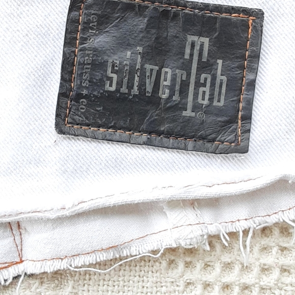 Raw Edge Denim Jacket (Silver Tab) - Picture 10 of 14